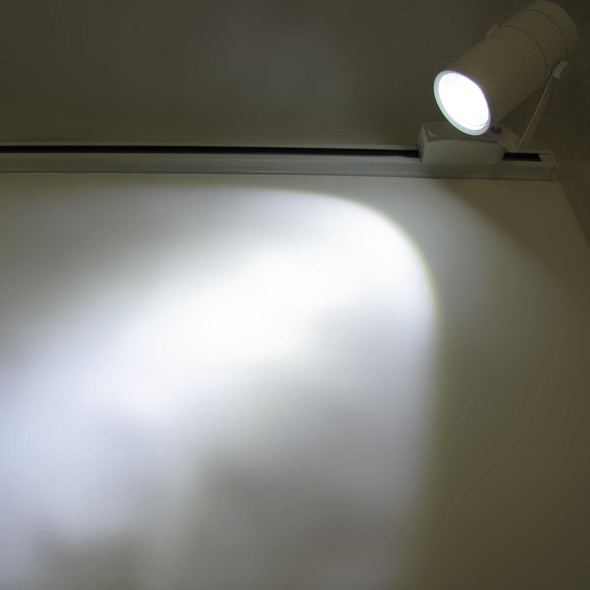 Светодиодный светильник трековый 2L PX16 (12W, 220V, Warm White)