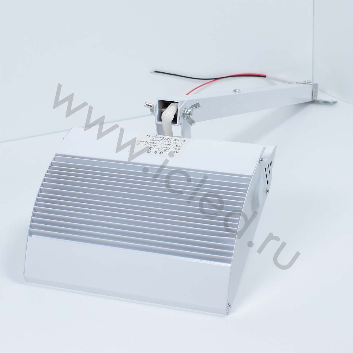 Светодиодные прожекторы Светодиодный прожектор JH-CD-70W GV7 со штангой (70W, 220V, Warm White)