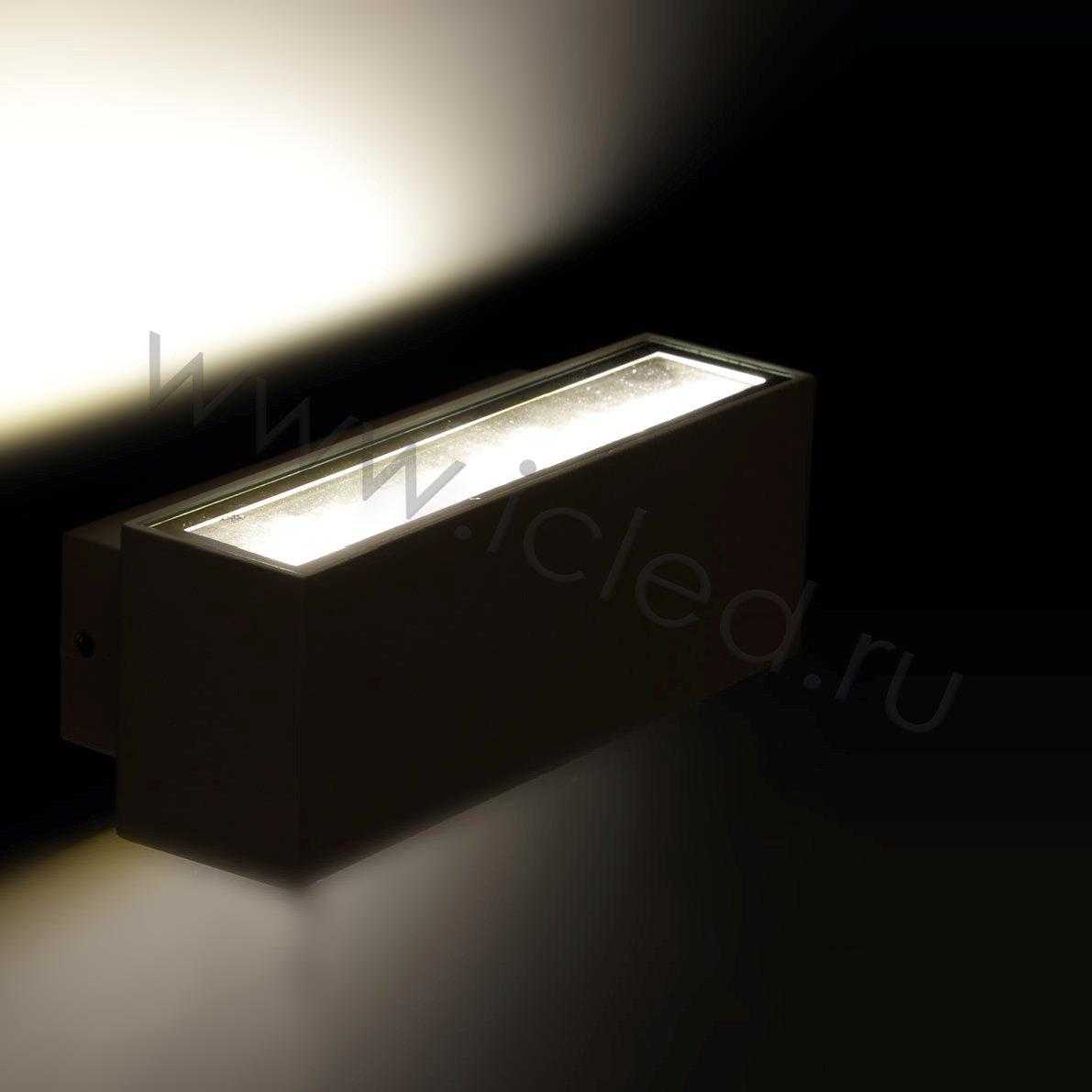 Ландшафтное и фасадное освещение Светодиодный светильник UCR4100L, White (12W,Warm White)
