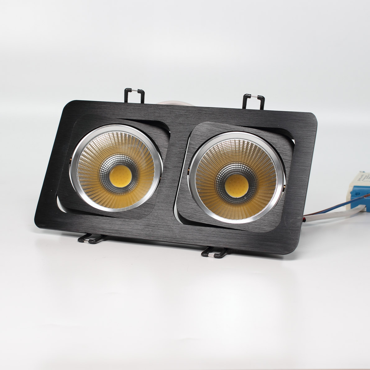 Светодиодные светильники Светодиодный светильник встраиваемый 120.1 series black housing BW136 (20W,220V,day white)