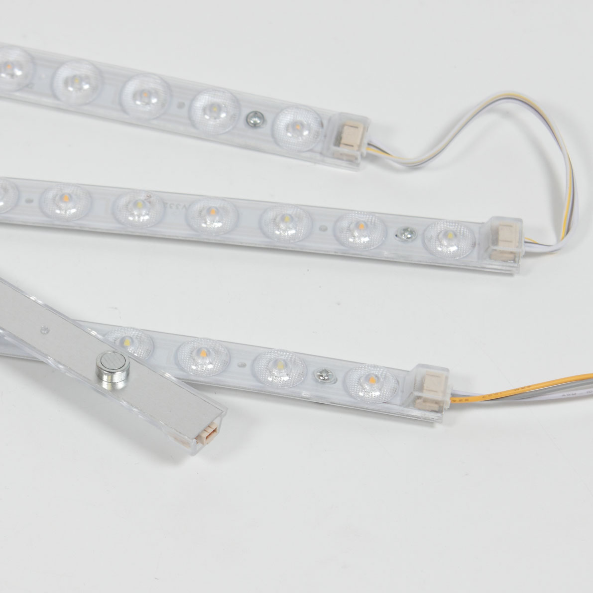 Комплект светодиодной подсветки JH-MZ-L40W ARM31 (220V, 40W, white+day white+warm white)