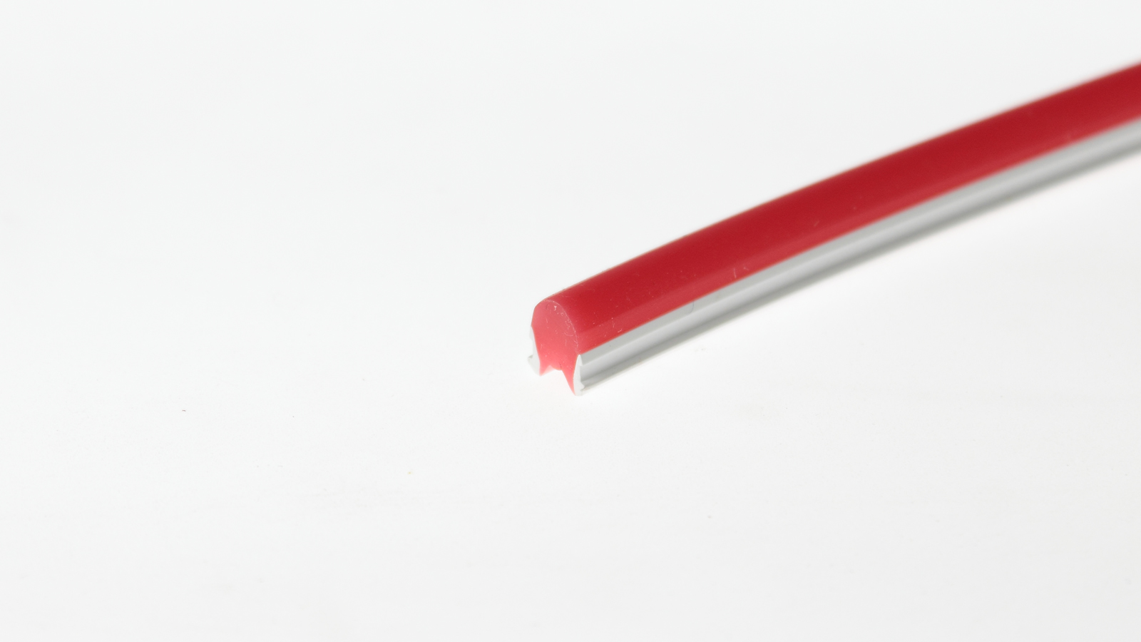 Светорассеивающий силиконовый профиль SK3 (7mm, red)