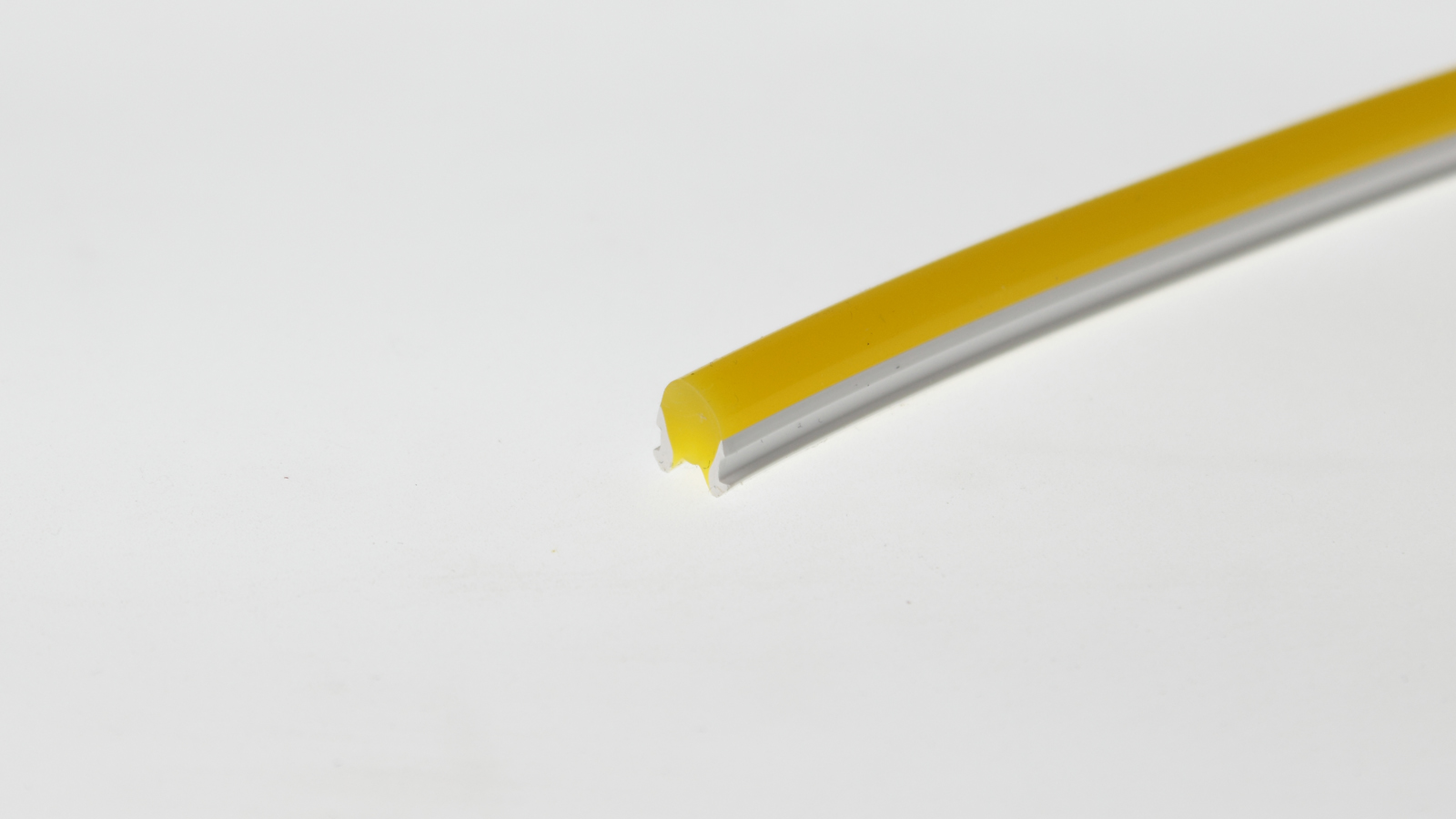 Светорассеивающий силиконовый профиль SK5 (7mm, yellow)