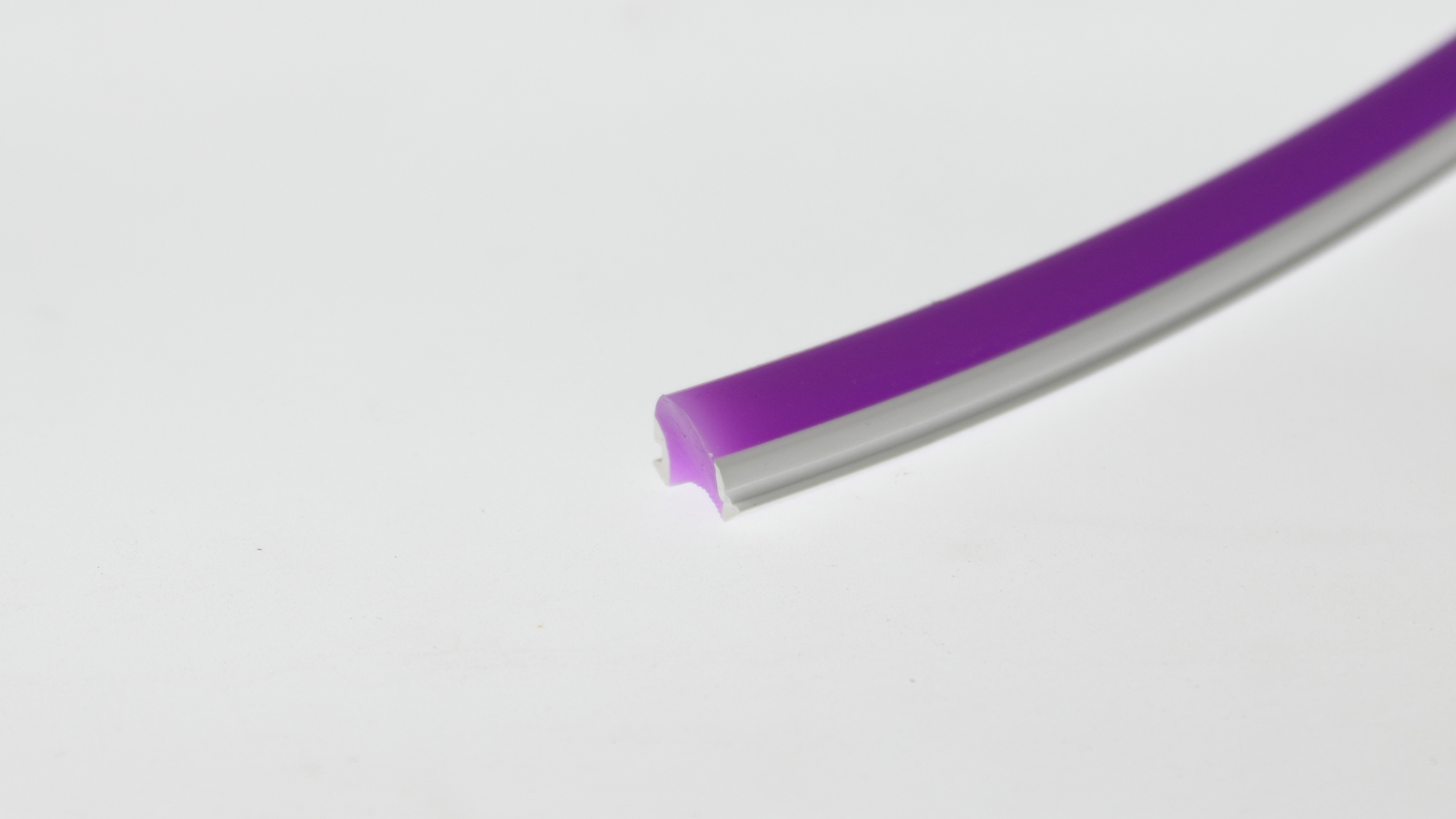 Светорассеивающий силиконовый профиль SK15 (9mm, purple)