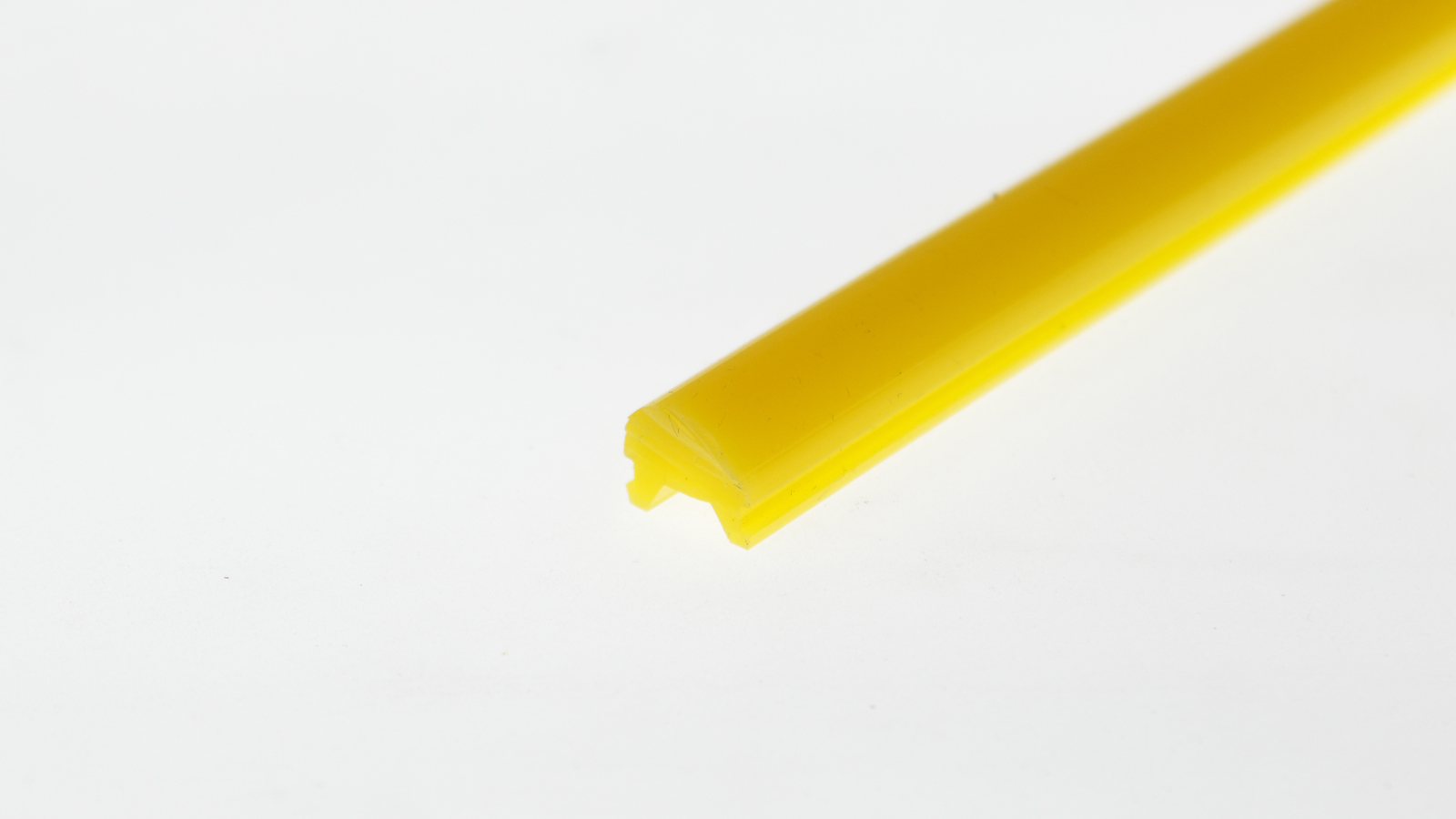 Светорассеивающий силиконовый профиль SK23 (12mm, yellow)